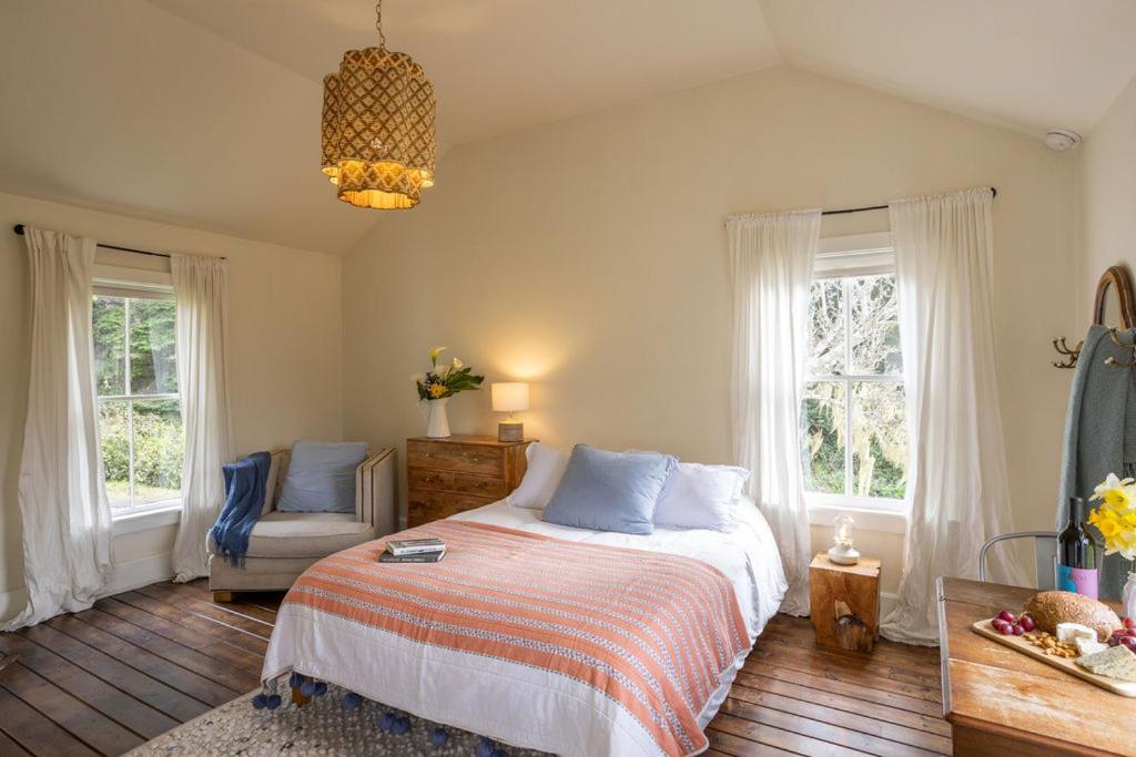 Dennen'S Victorian Farmhouse Little River Экстерьер фото