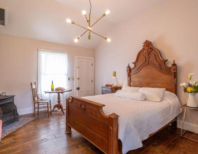 Dennen'S Victorian Farmhouse Little River Экстерьер фото